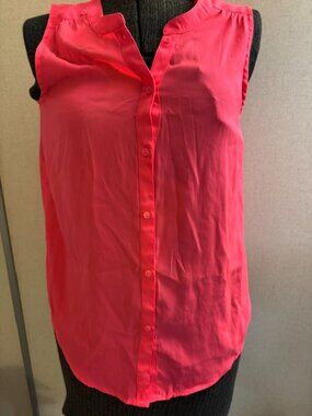American Eagle Outfitters Women's S/P Hot Pink Sleeveless Blouse.